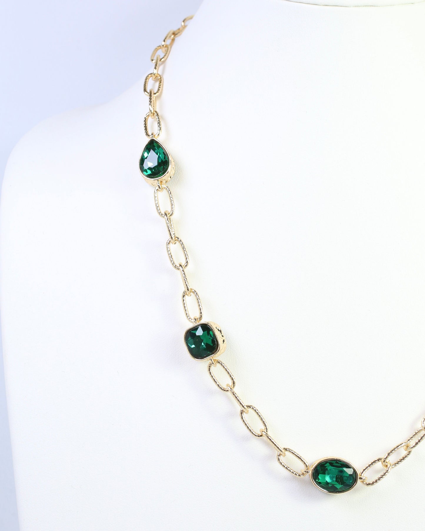 Elena Hammered Crystal Link Necklace Emerald