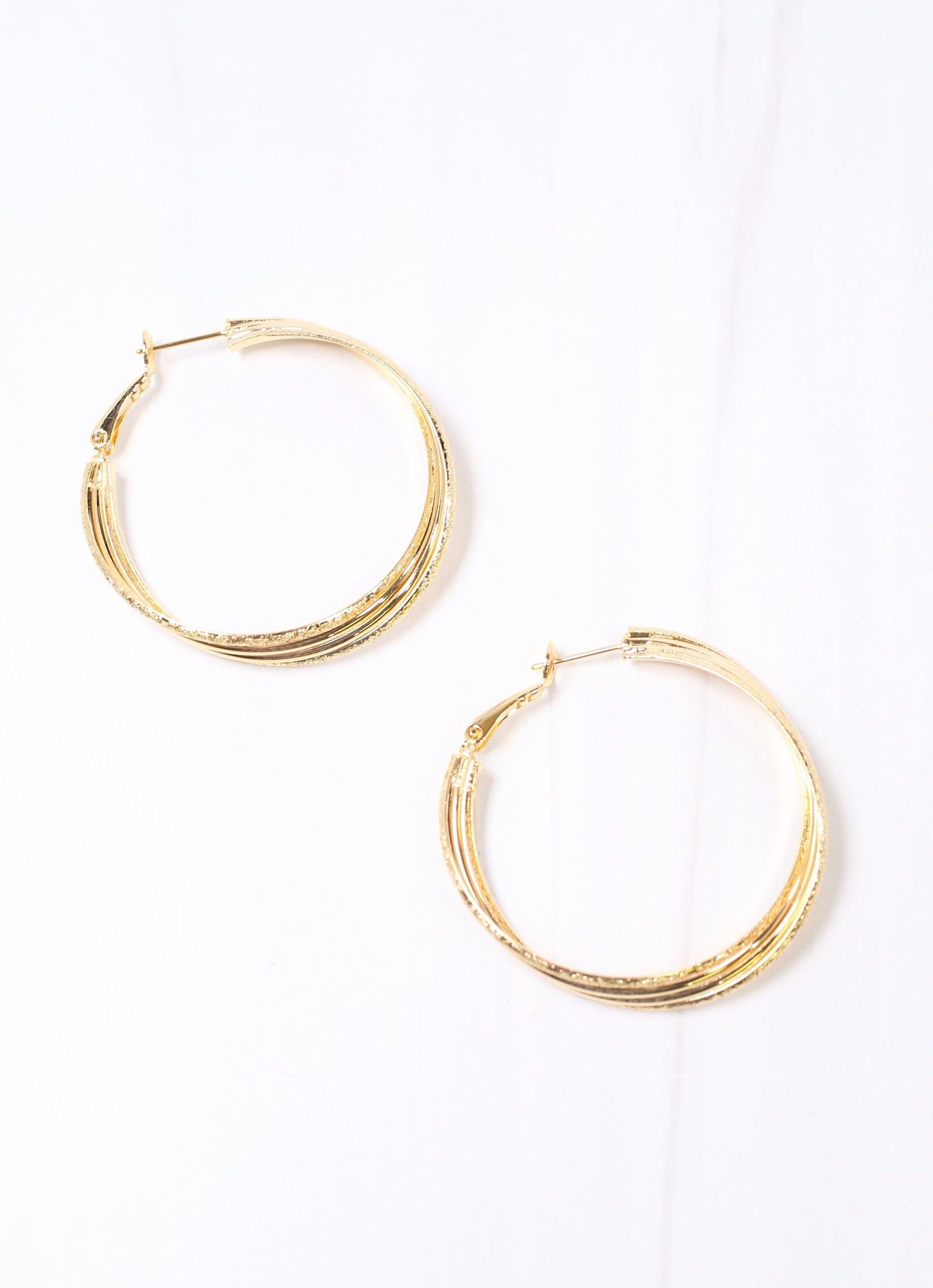 Bewley Twisted Hoop Earring Gold