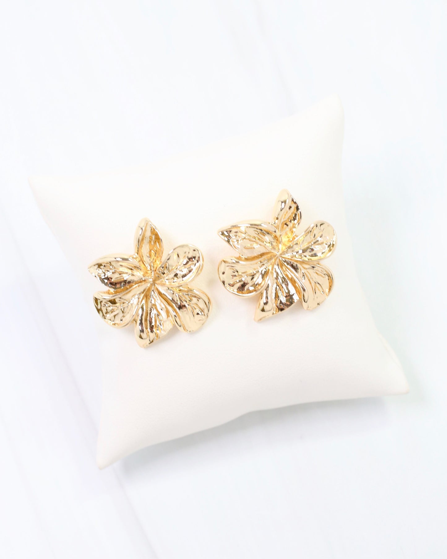 Euclid Flower Post Earring Gold