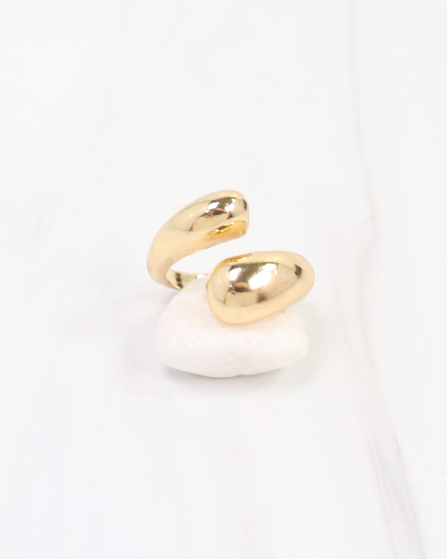 Novara Adjustable Ring WR Gold