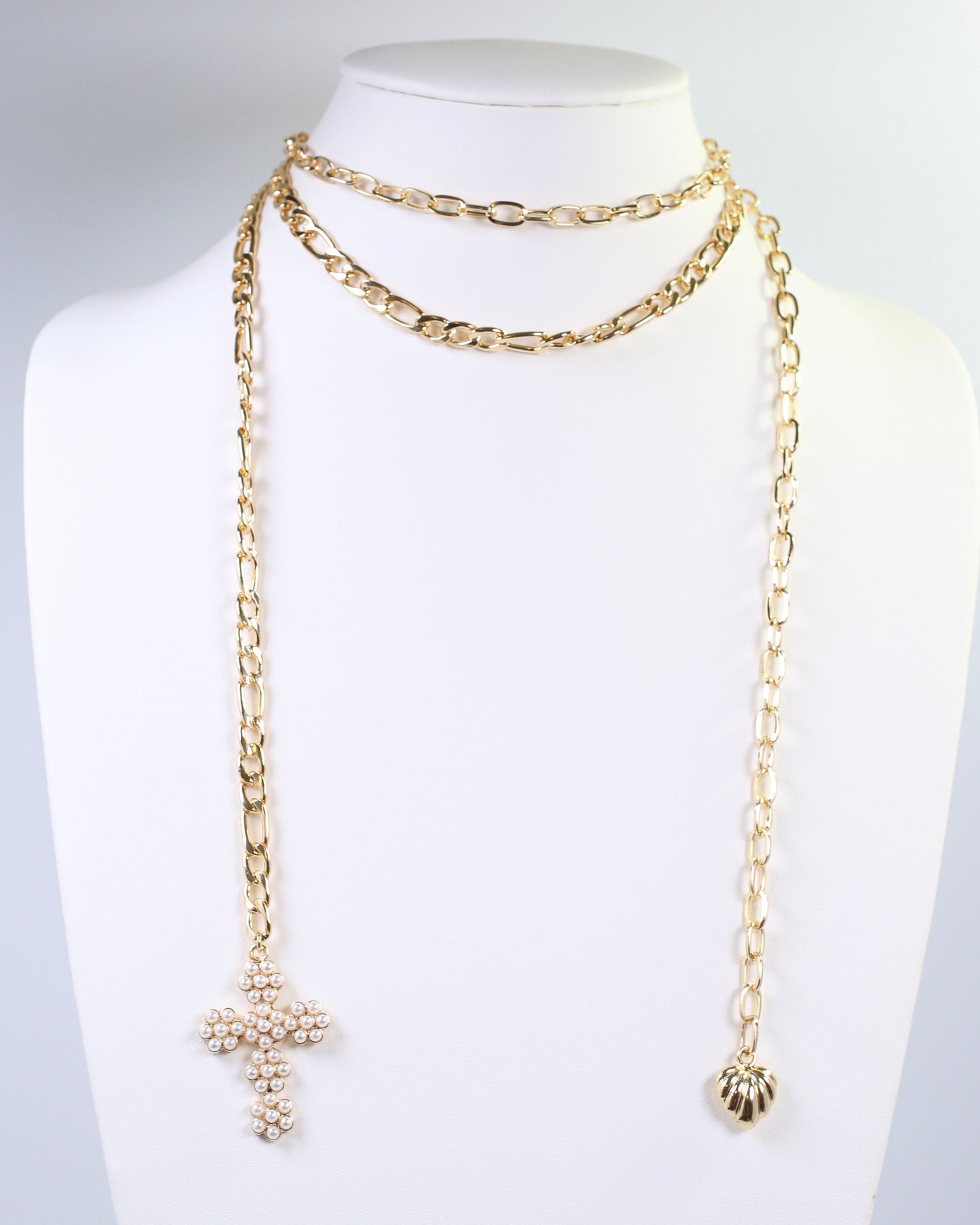 Amora Cross Lariat Chain Necklace Gold