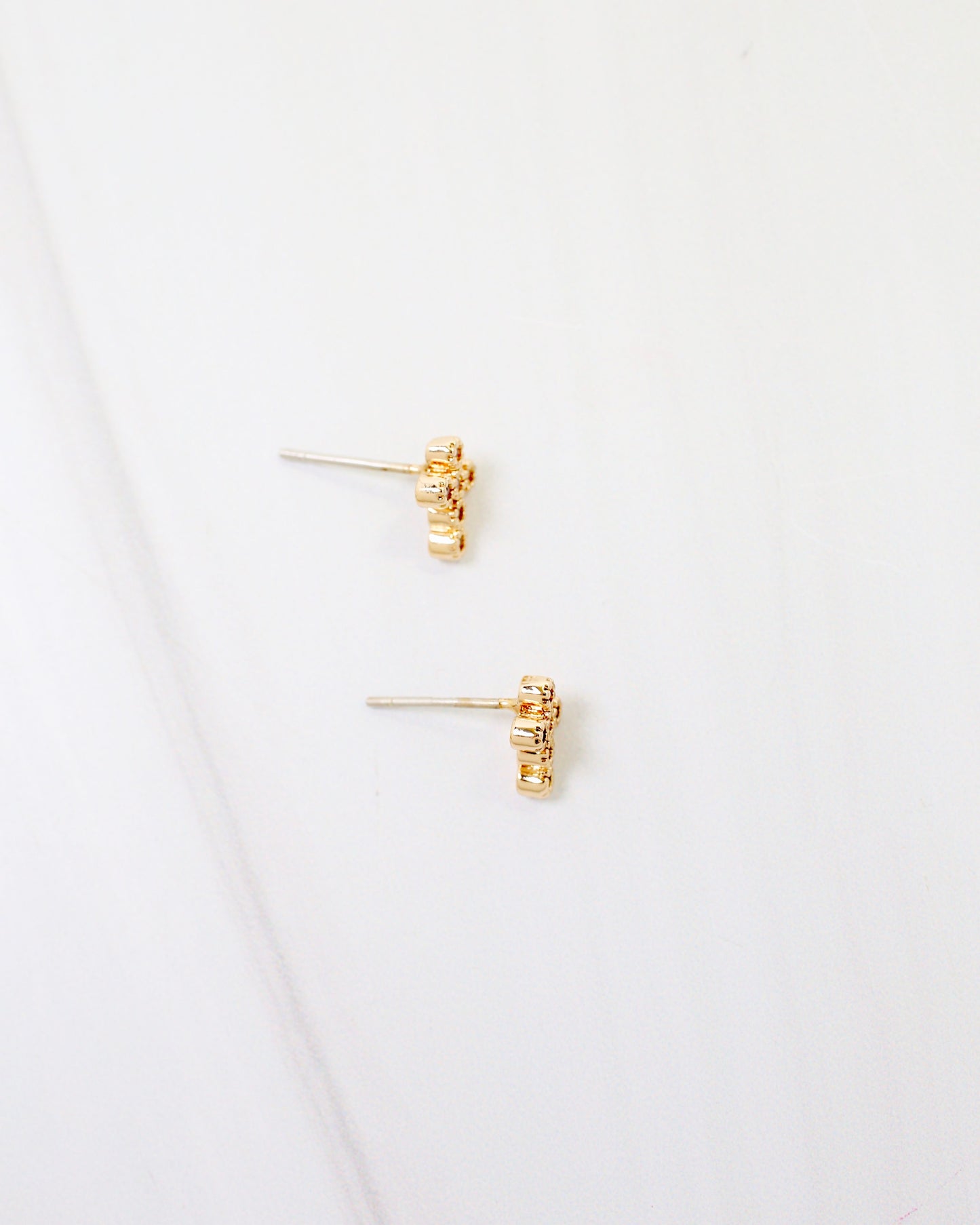 Royal Oak CZ Cross Stud Earring Gold