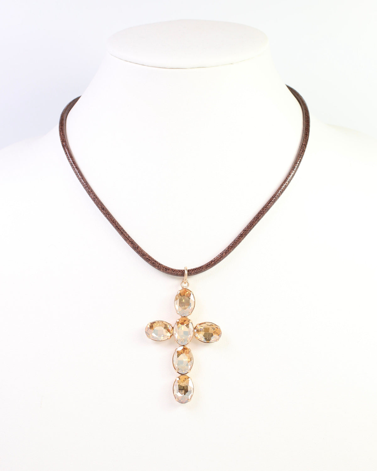 Kirbo Cord Cross Necklace Brown