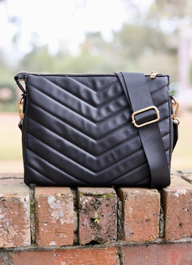 Ariana Crossbody BLACK V QUILTED RESTOCK IN NOVEMBER