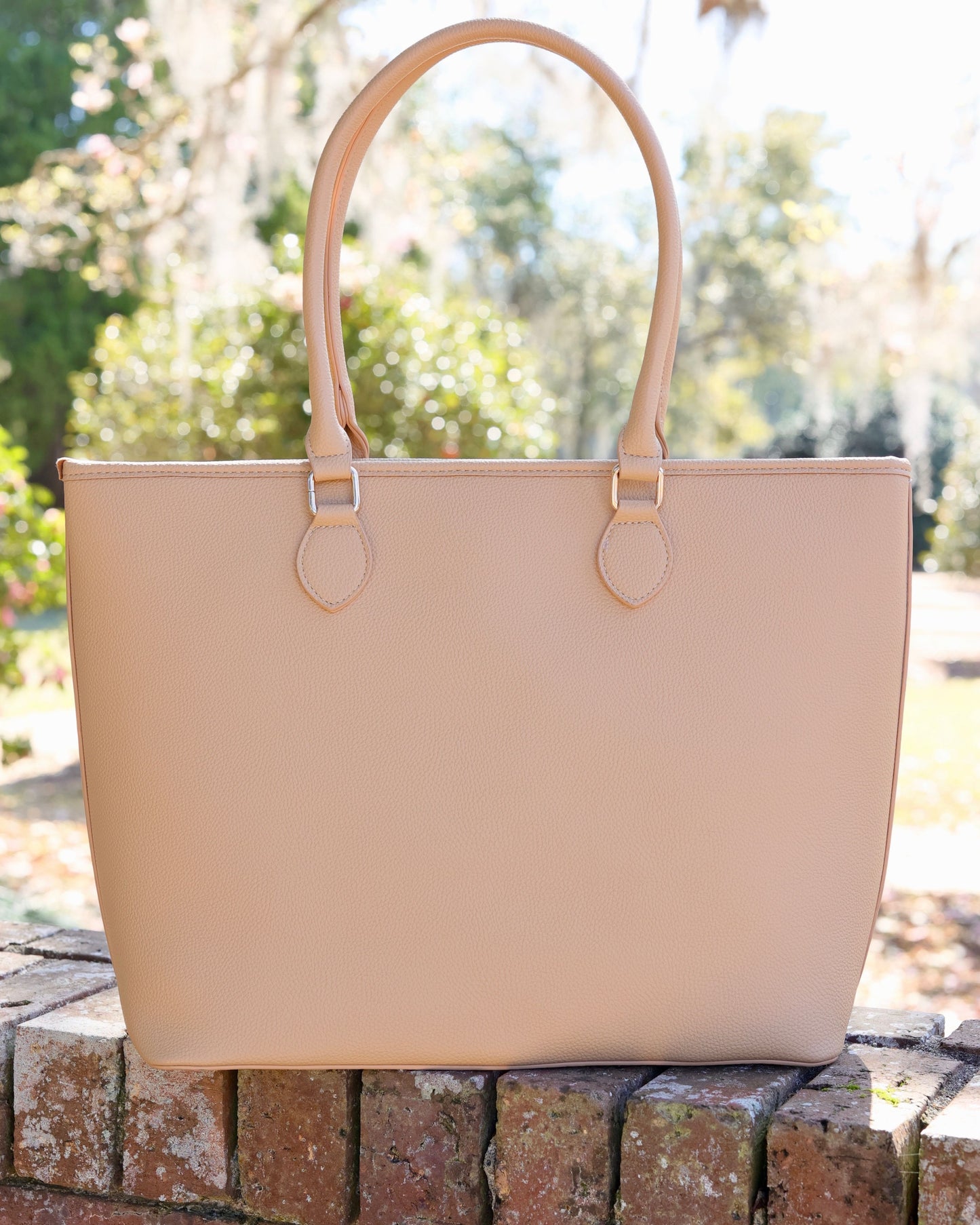 Jayden Tote Tan