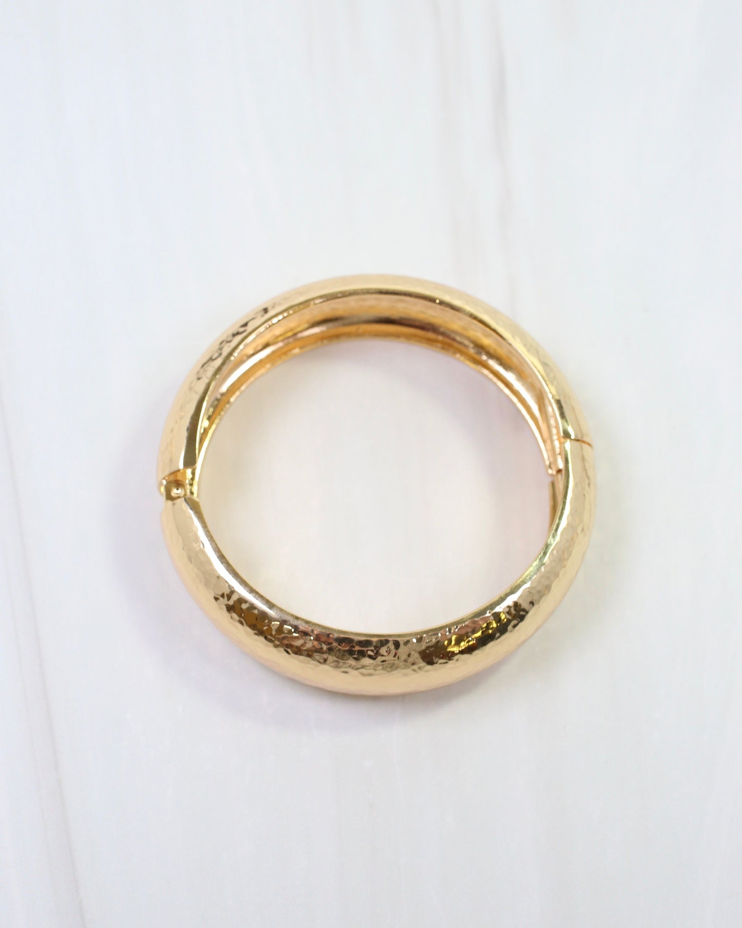 Ava Hammered Hinge Bangle Bracelet Gold