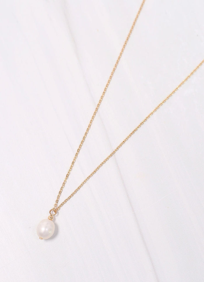 Adelaide Necklace with Pearl GOLD - Caroline Hill