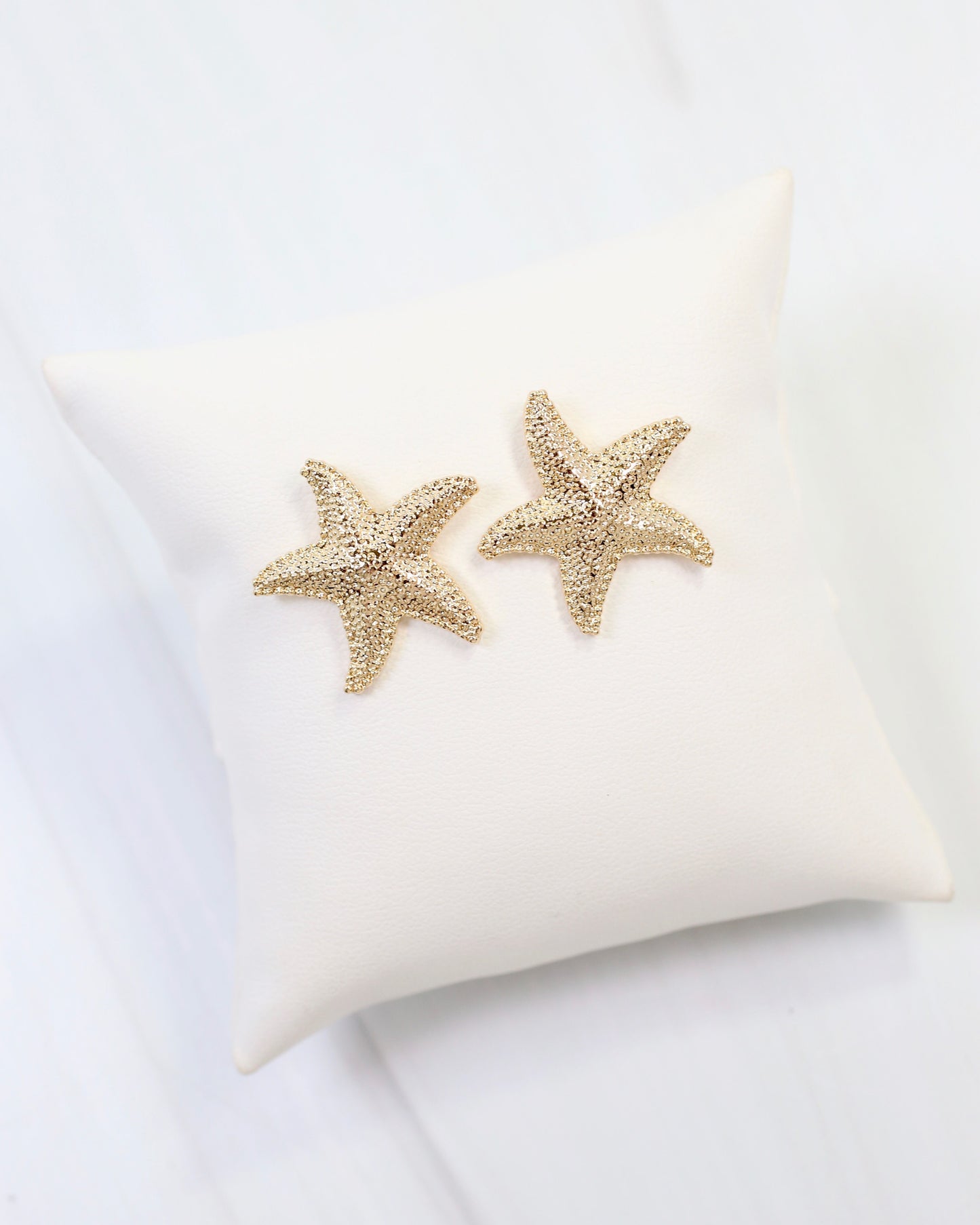 Maris Starfish Post Earring Gold