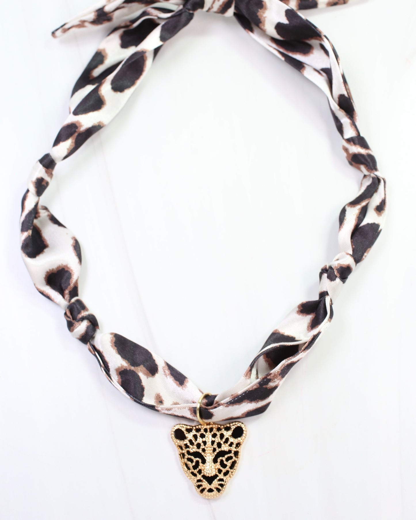 Jackie Jag Scarf Necklace Gold