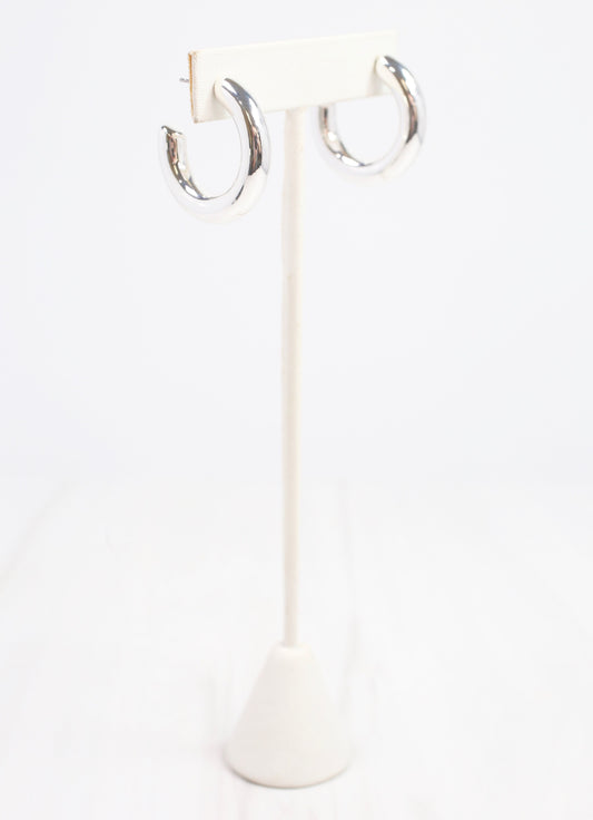 Jesse Hoop Earring Shiny Silver