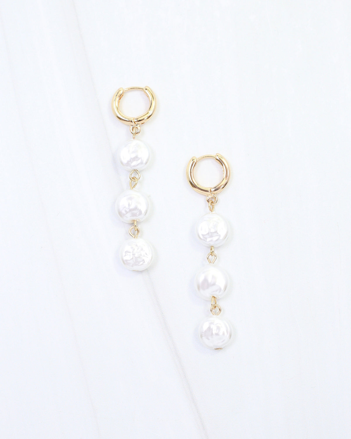 Makena Linear Pearl Dangle Earring Gold