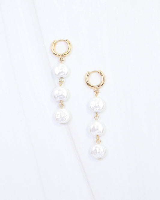 Makena Linear Pearl Dangle Earring Gold