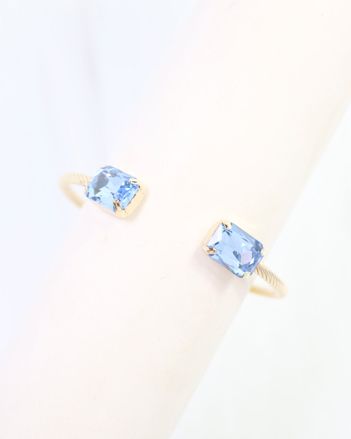 Chaveax Crystal Bangle Bracelet WR Blue