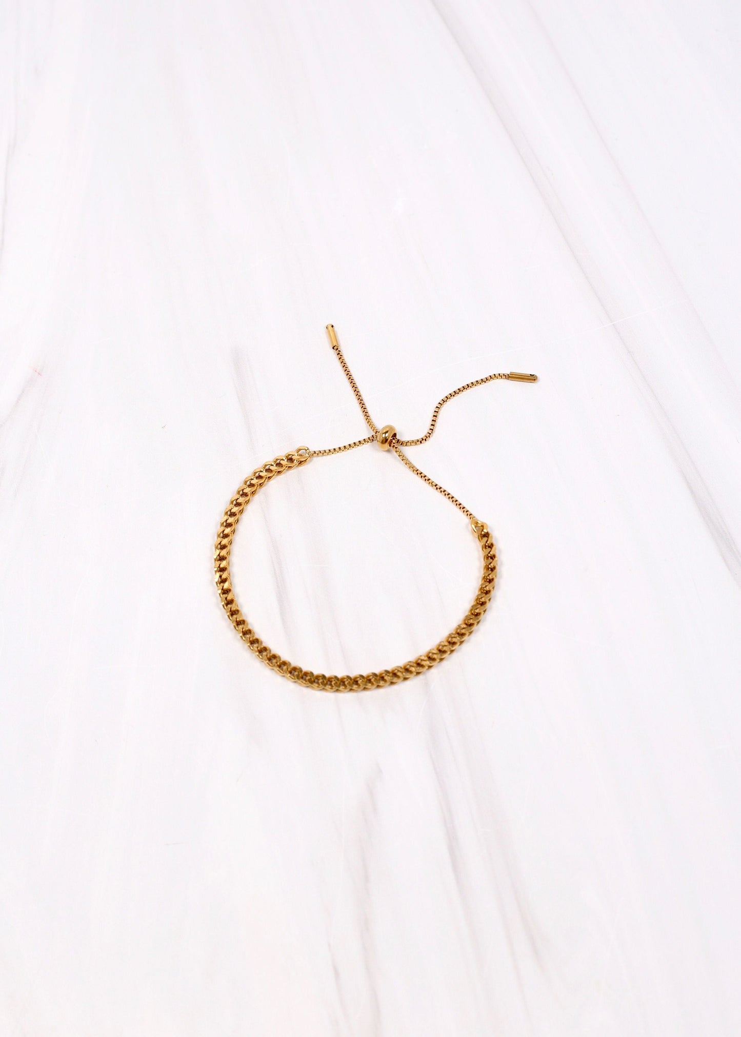 Byrnes Link Bracelet GOLD - Caroline Hill