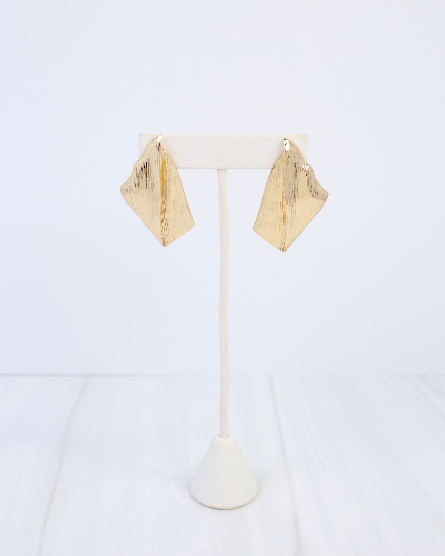 Emmaline Brushed Gold Post Earring Gold