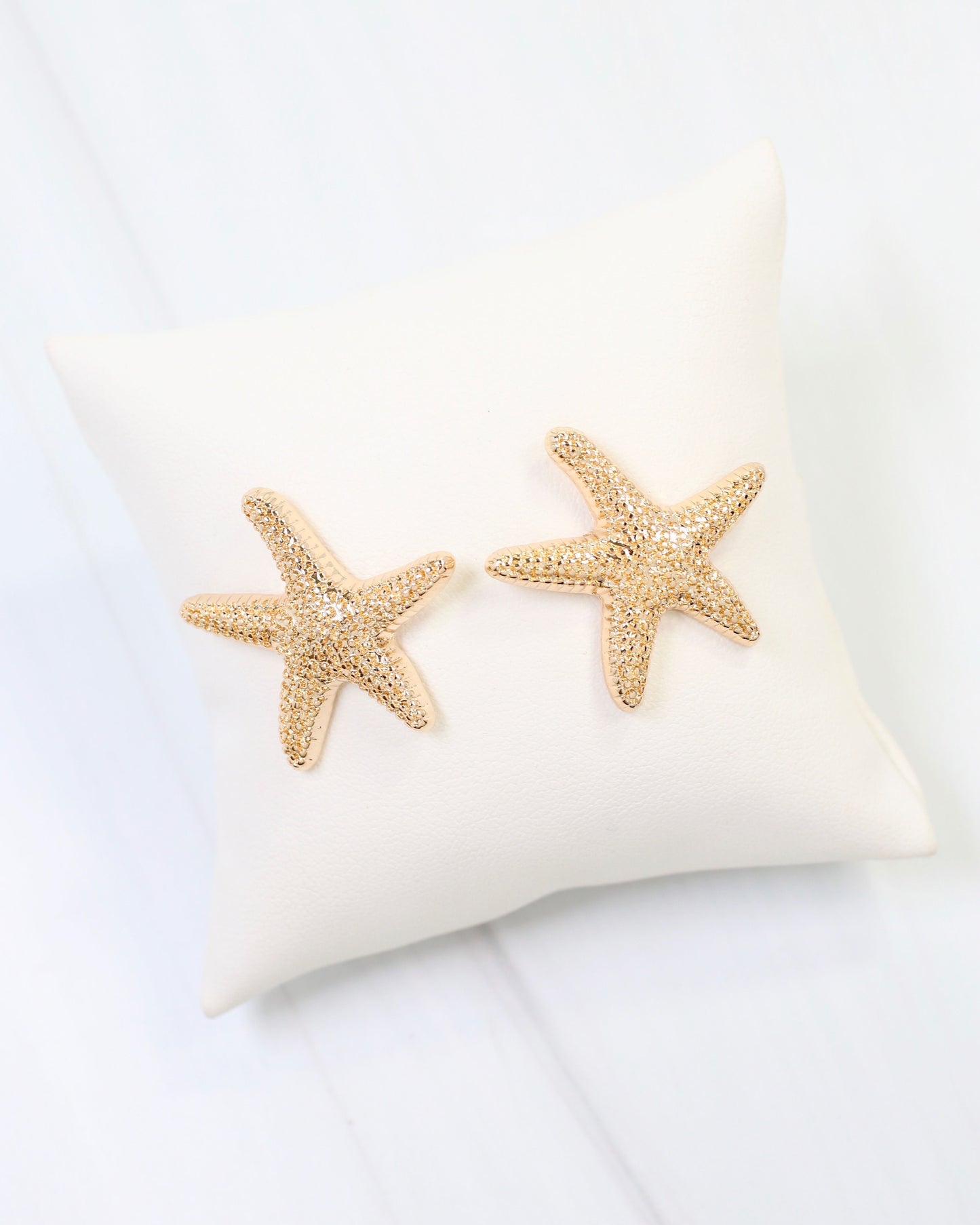 Oyster Bay Starfish Post Earring Gold