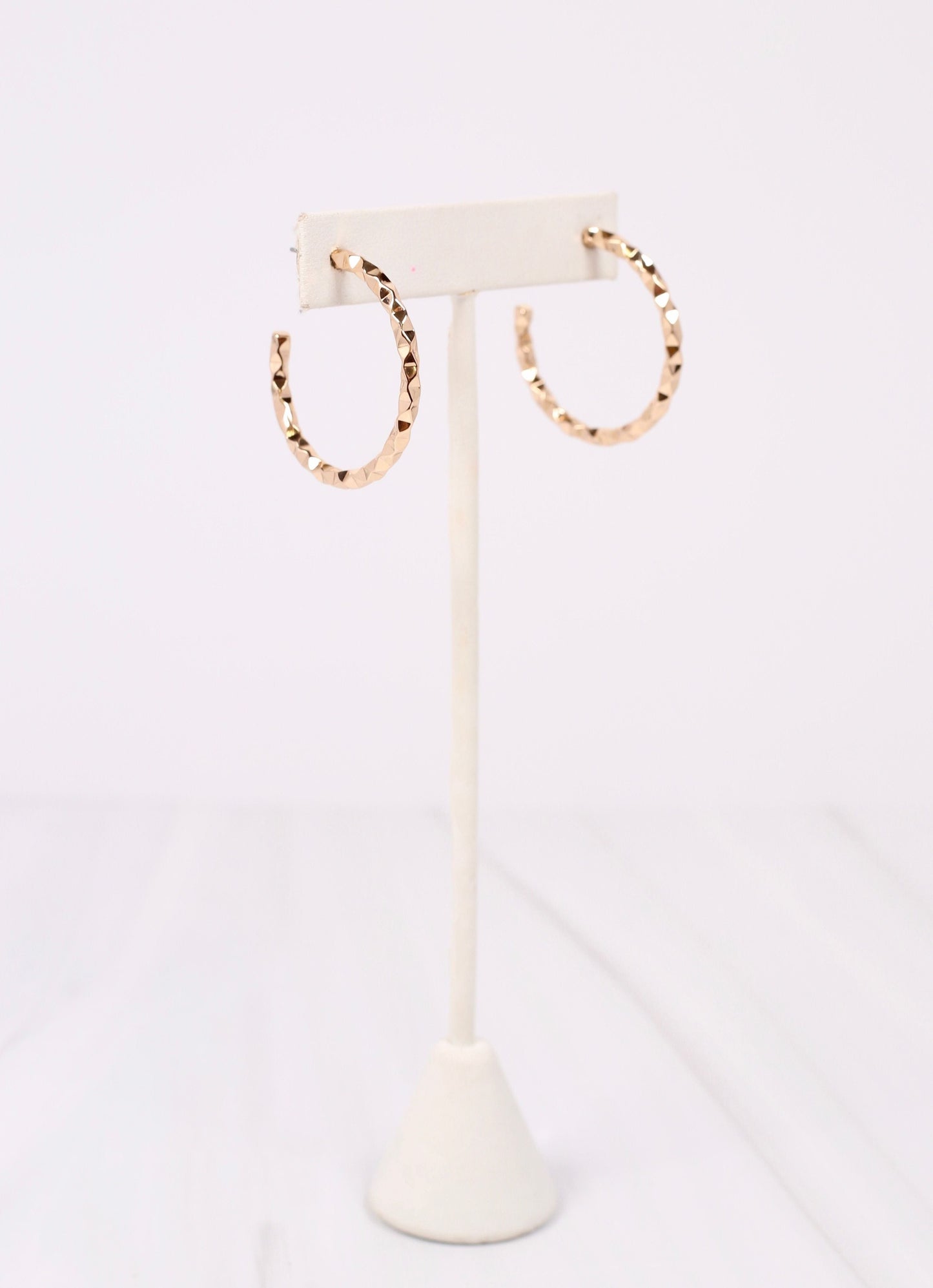 Courtenay Geometric Hoop Earring SHINY GOLD - Caroline Hill