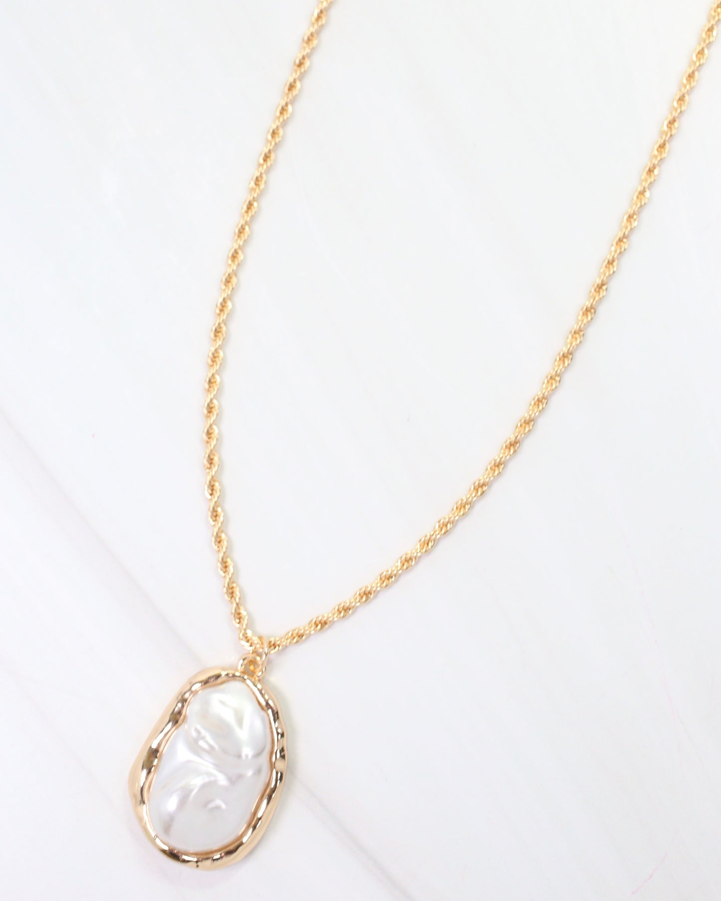 Mount Vernon Pearl Rope Chain Necklace Gold