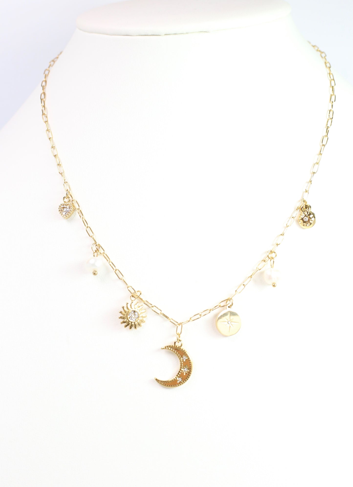 Jacobi Charm Necklace Gold