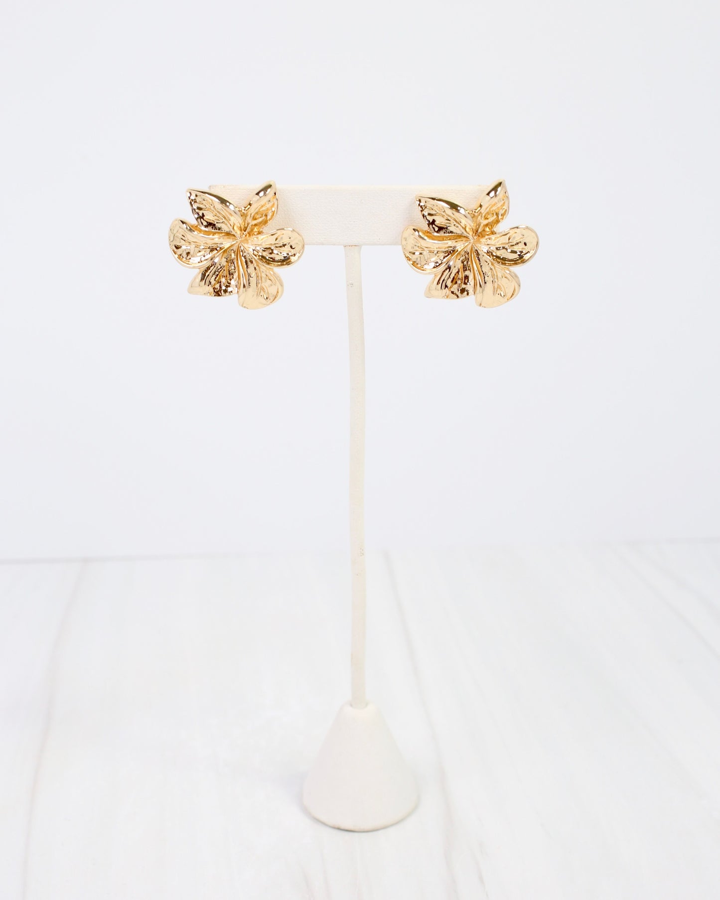 Euclid Flower Post Earring Gold