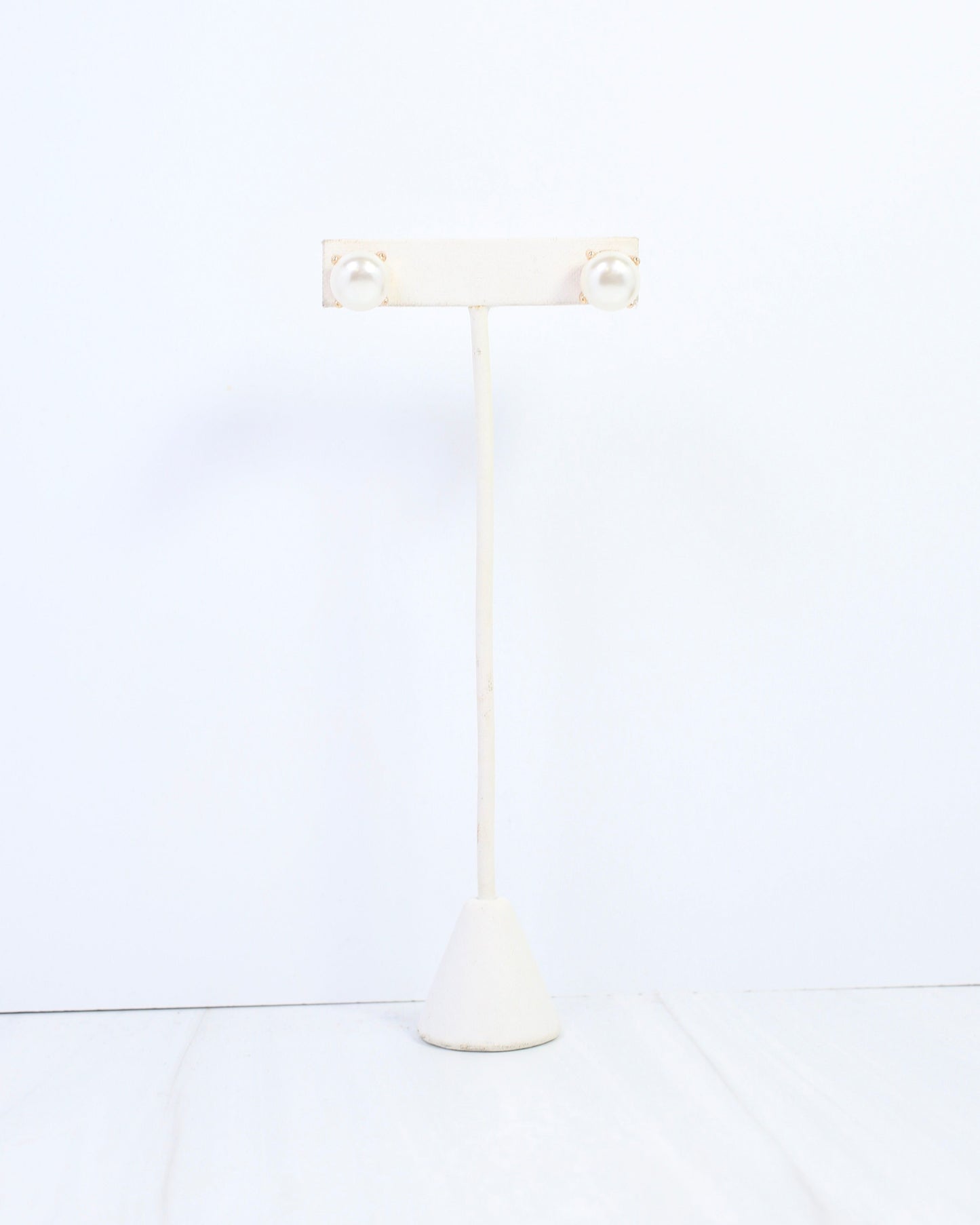 Cienna Pearl Stud Earring Cream