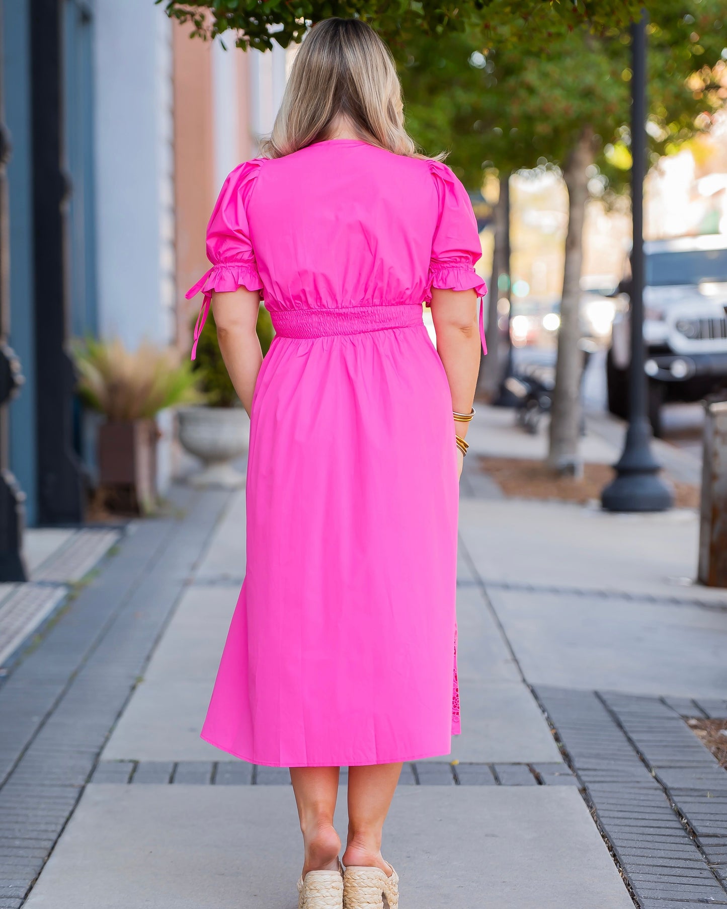 Phoenix Solid Short Puff Sleeve Midi Dress