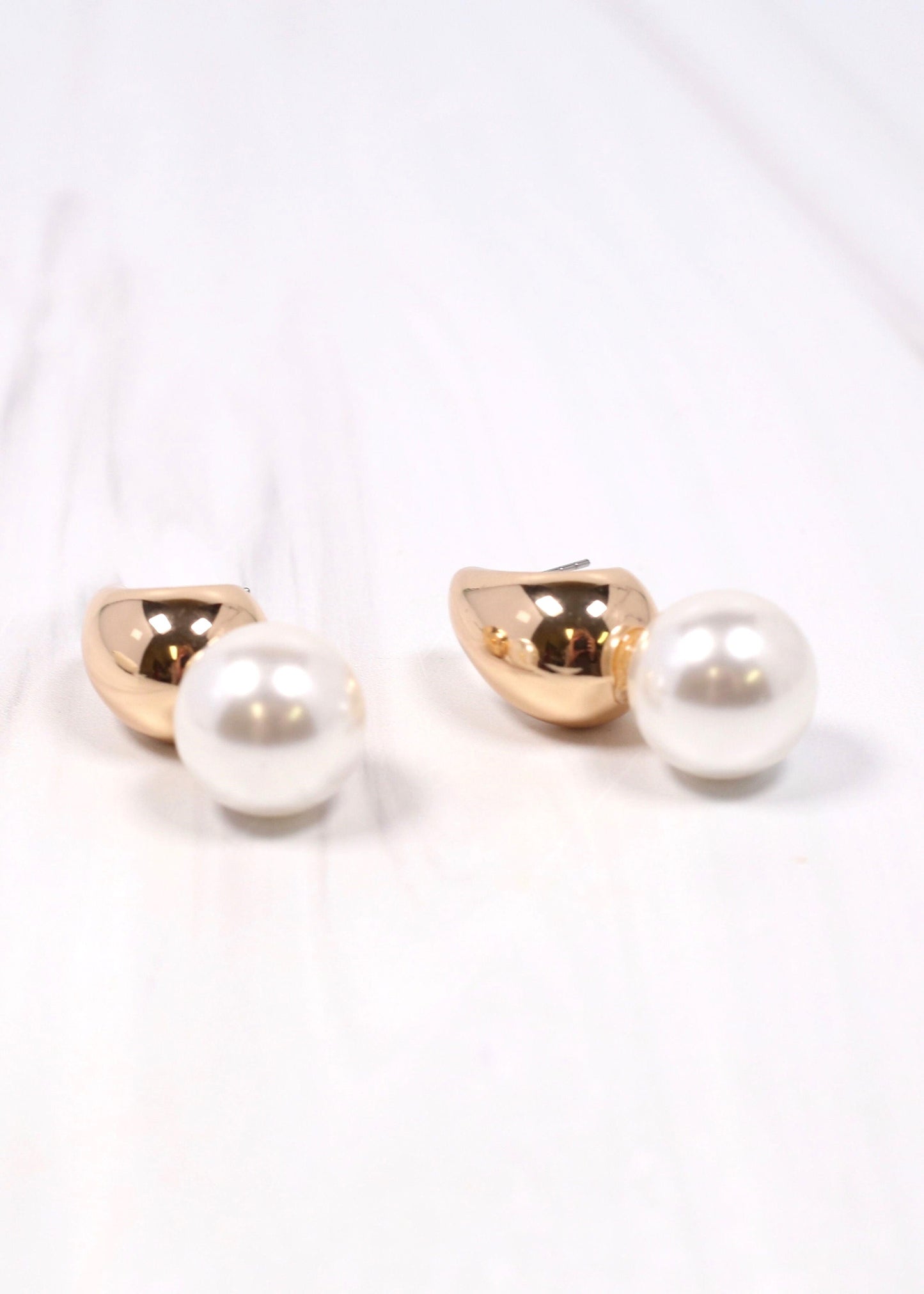 Espanola Pearl Drop Earring GOLD - Caroline Hill