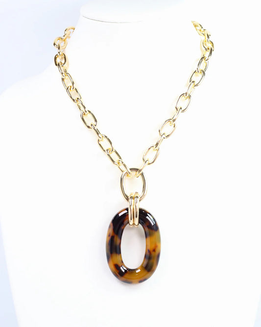 Theodora Pendant Necklace Gold