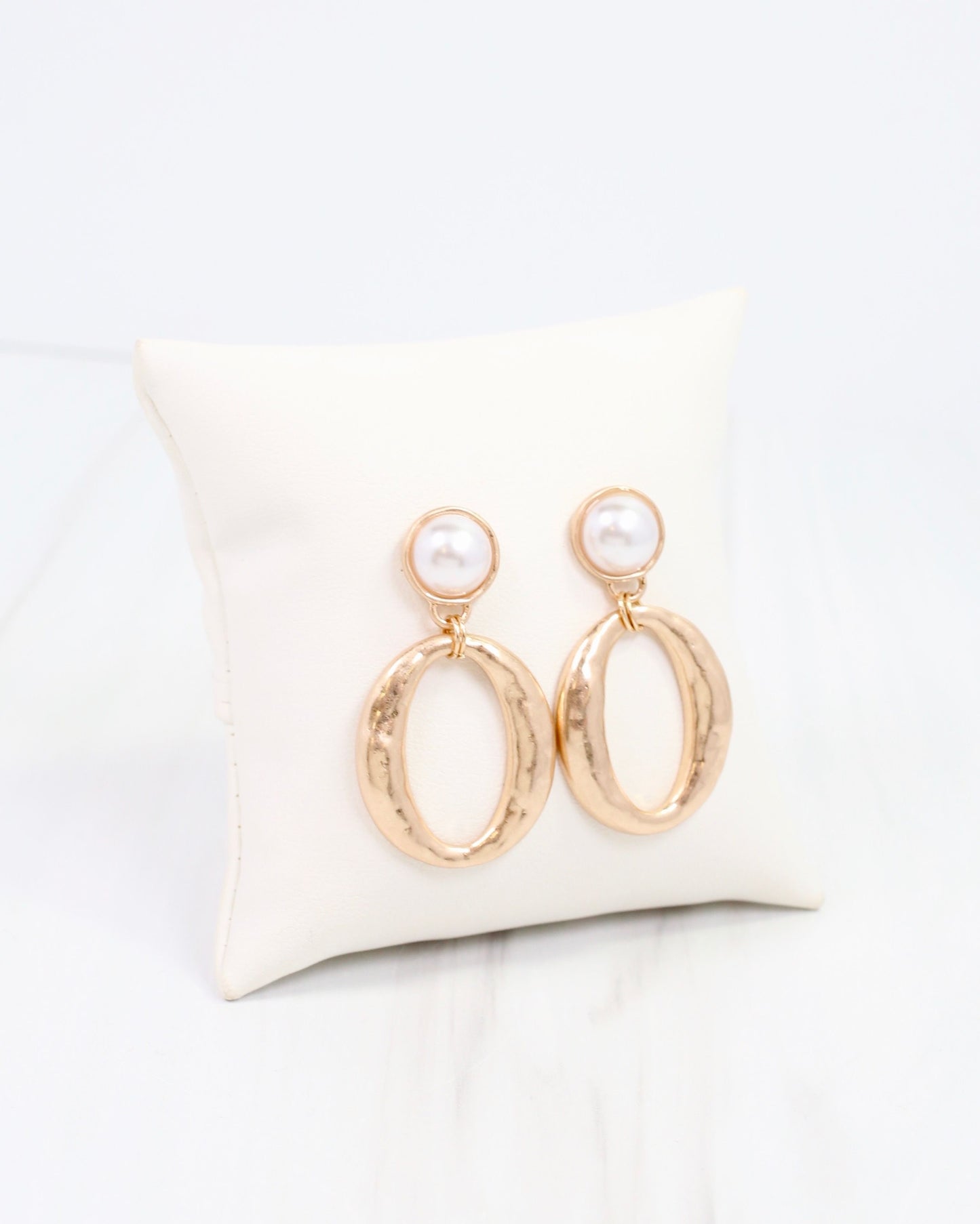 Junee Pearl Circle Drop Earring Worn Gold