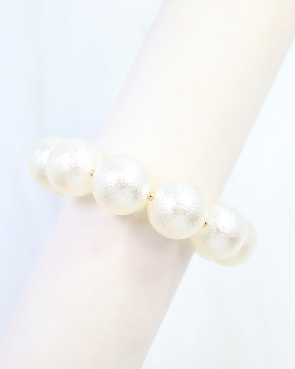 Your Highness Paper Pearl Beaded Bracelet Gold