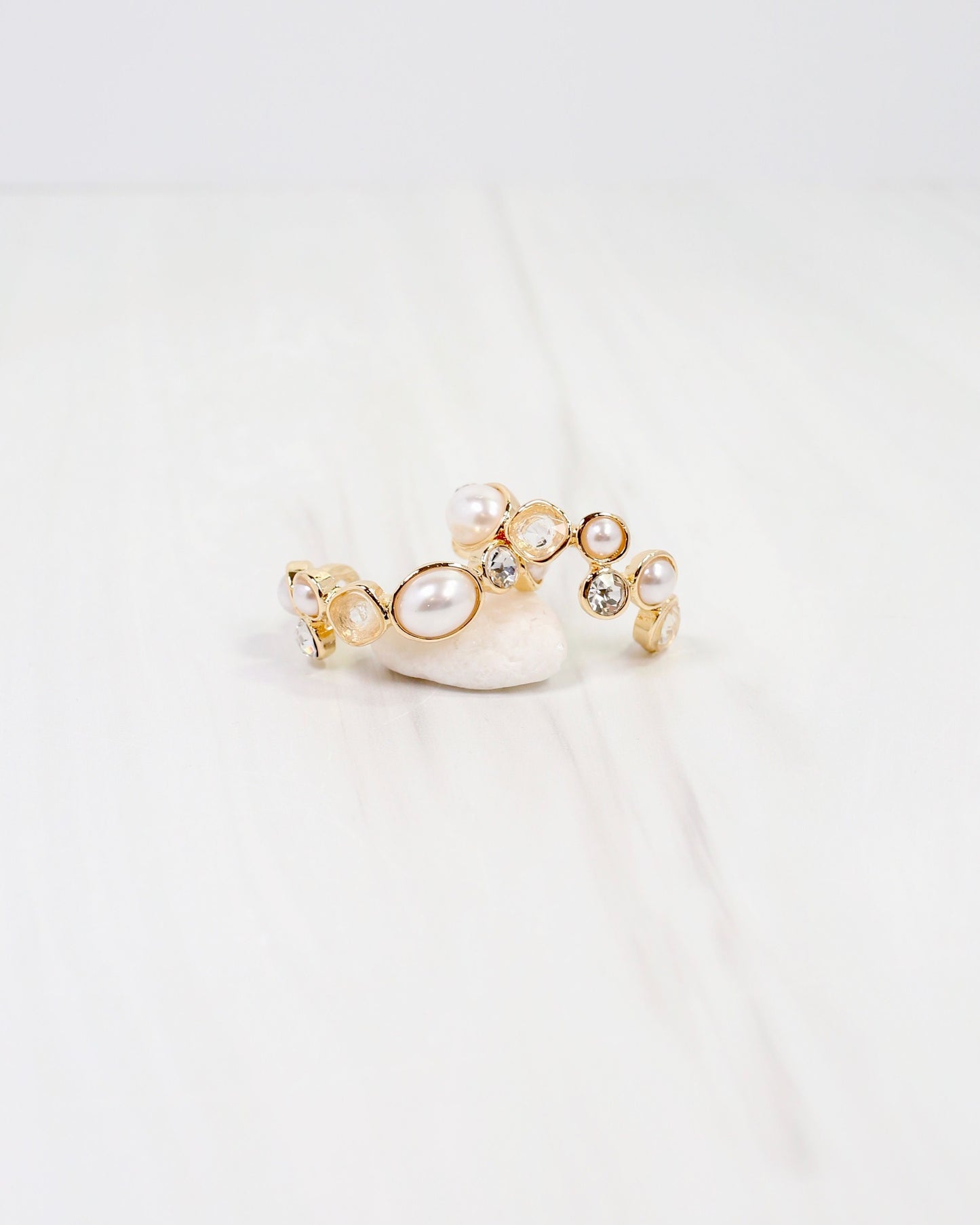 Newport Pearl Stone Hoop Earring Gold