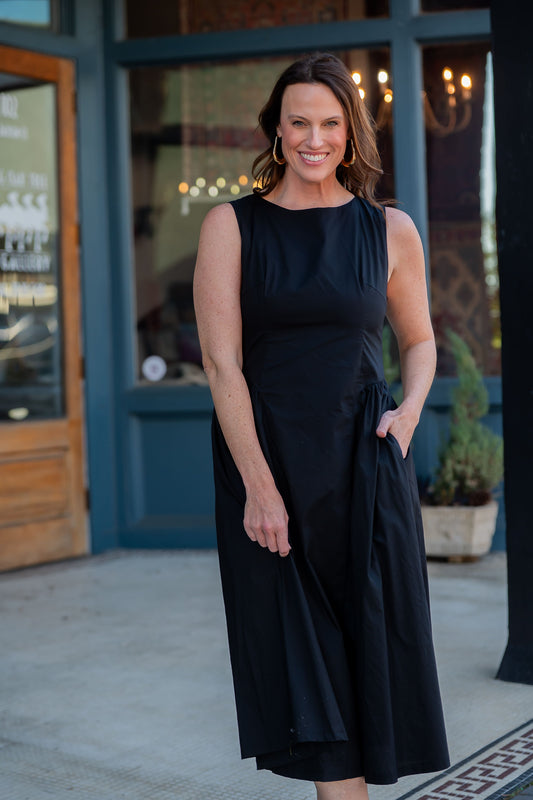 Starhaven Sleeveless Midi Dress-Black