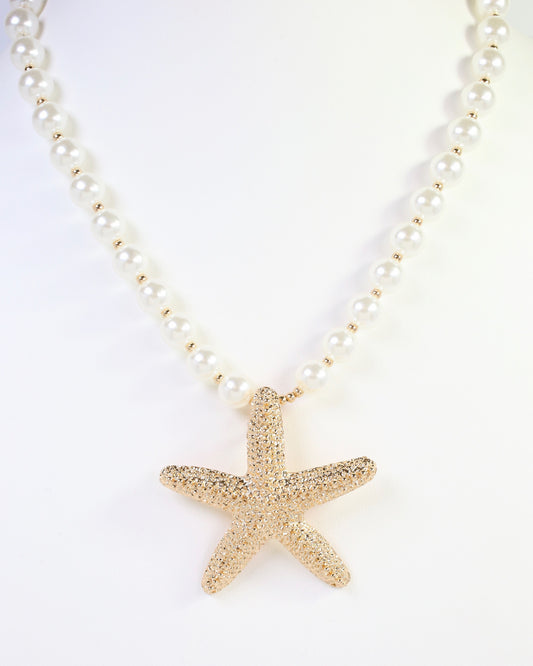 Grand Rapids Starfish Pendant Necklace Pearl