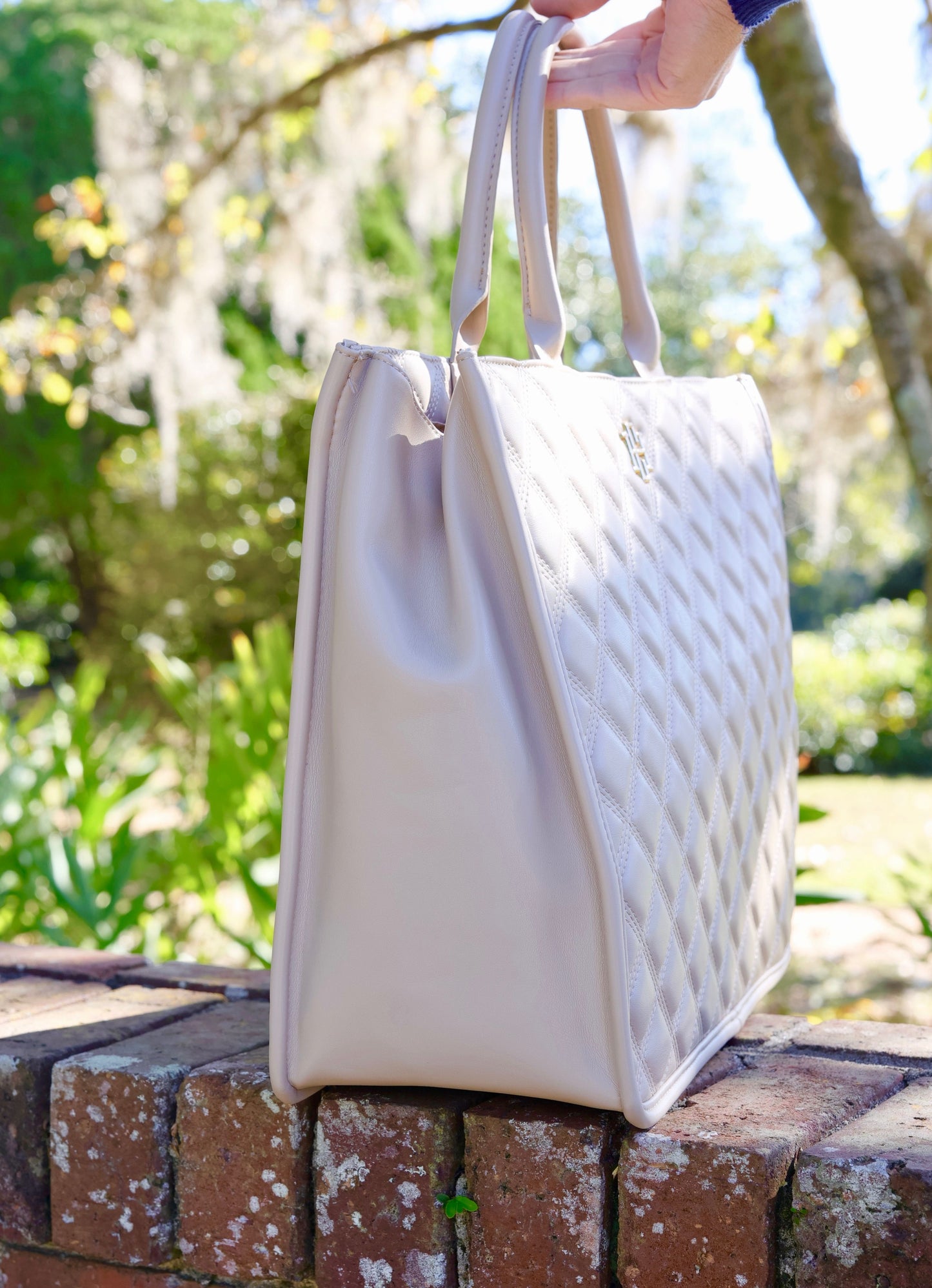 Niall Tote Nude Quilted DQ