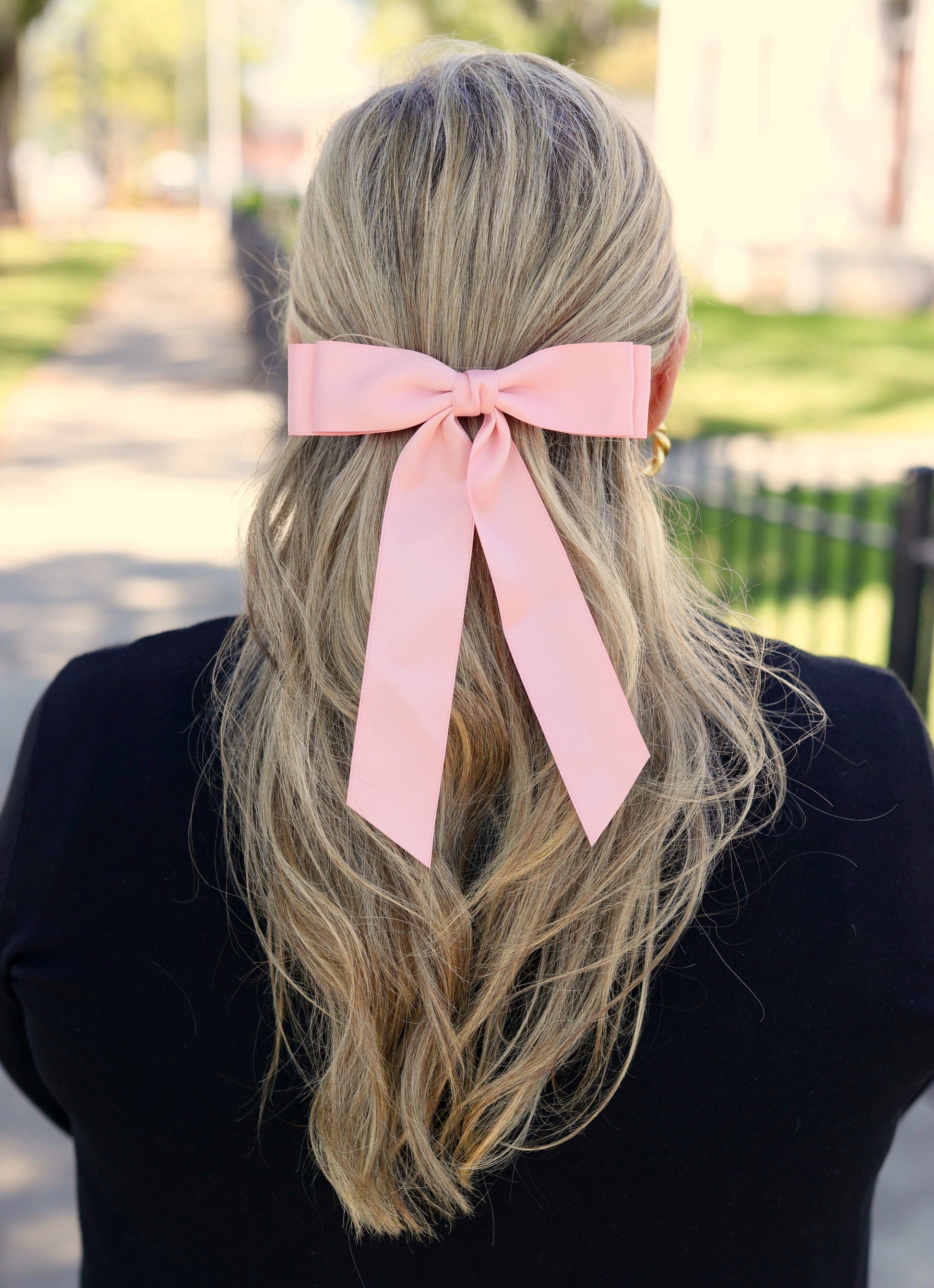 Gertrude Hair Bow LIGHT PINK - Caroline Hill