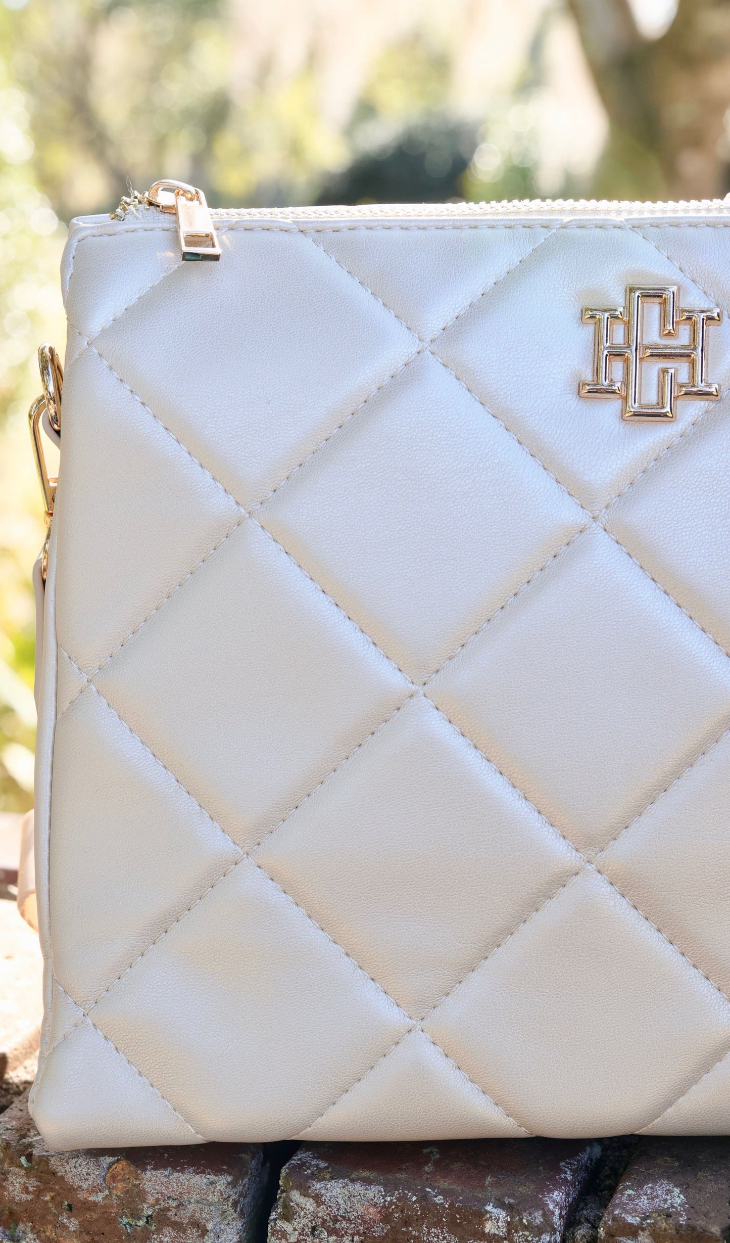 Ariana Crossbody Pearl Quilted LD