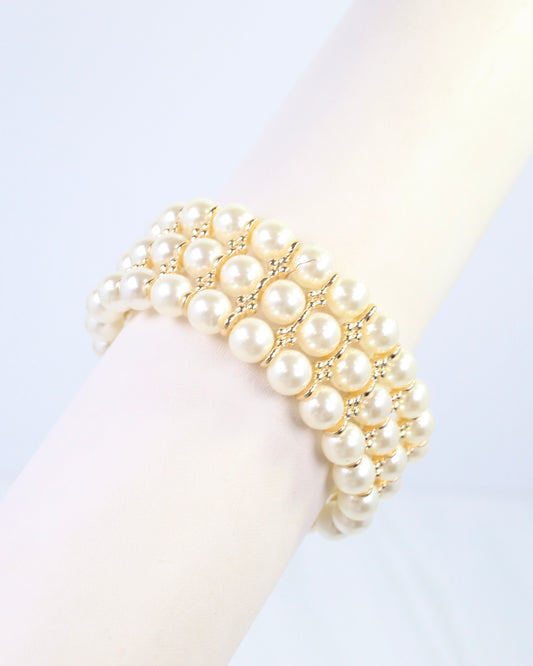 Arlo Three Row Pearl Bracelet Cream