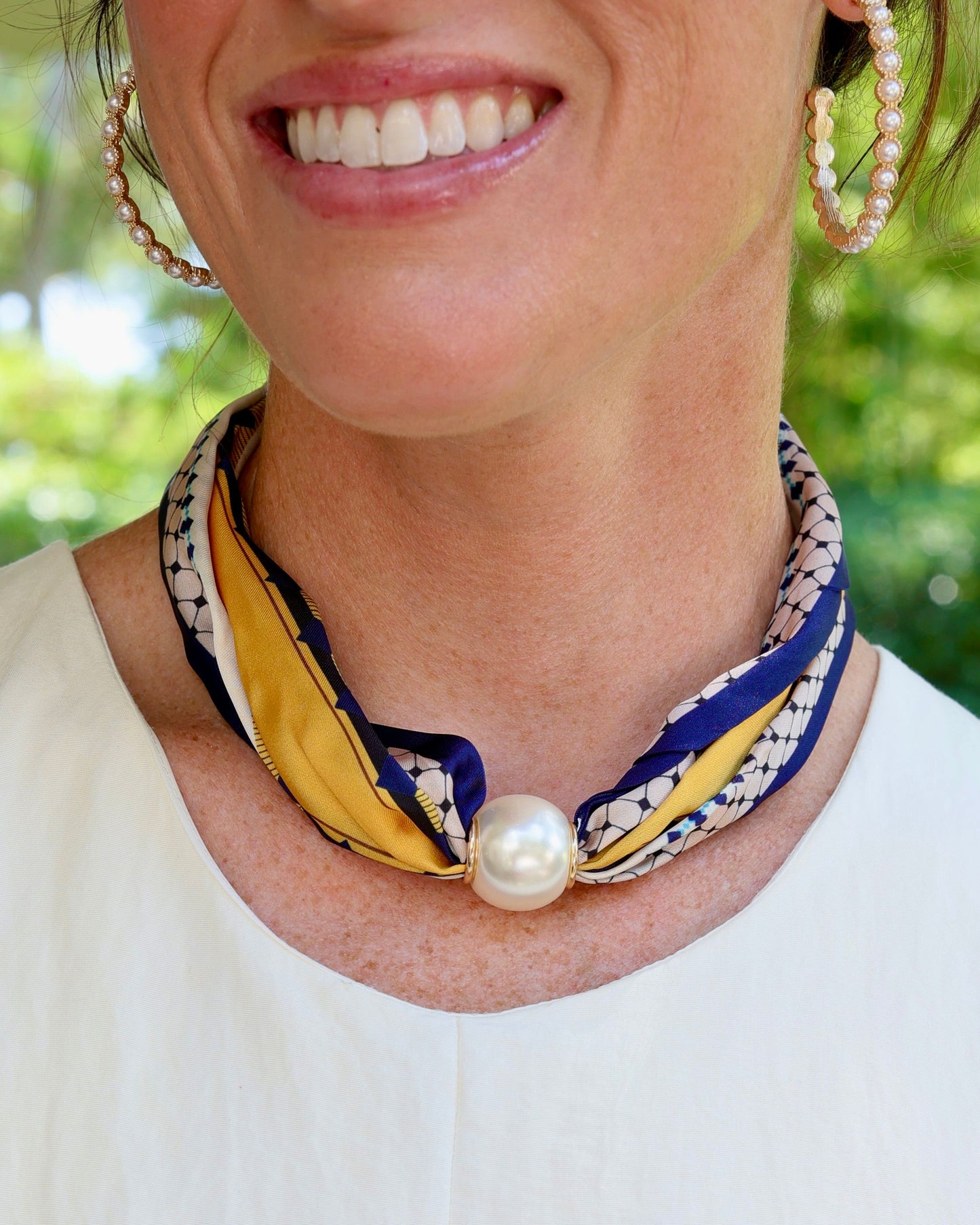Two Strand Magnetic Pearl Scarf Necklace Navy