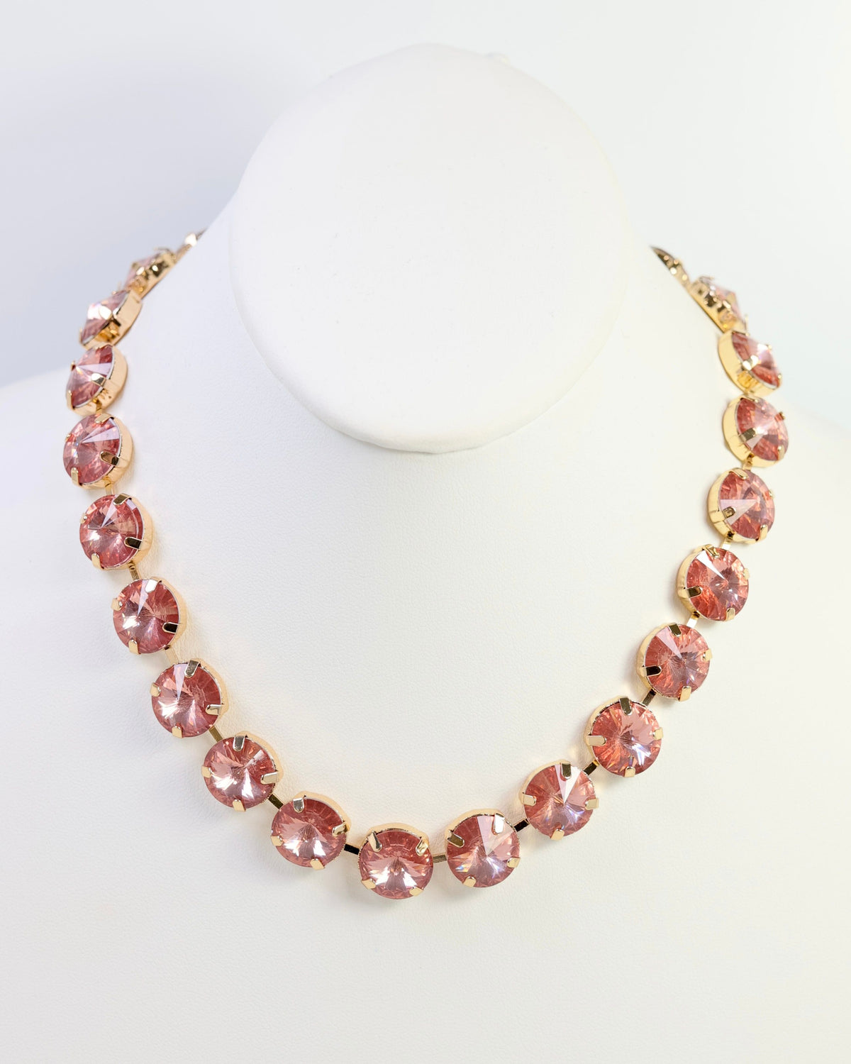 Harper Large Rhinestone Necklace Light Rose