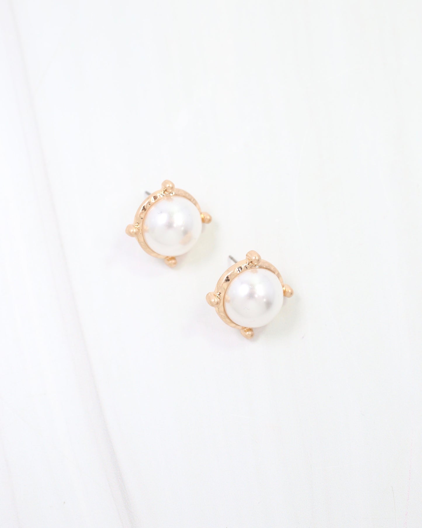 Florissant Round Post Earring Pearl