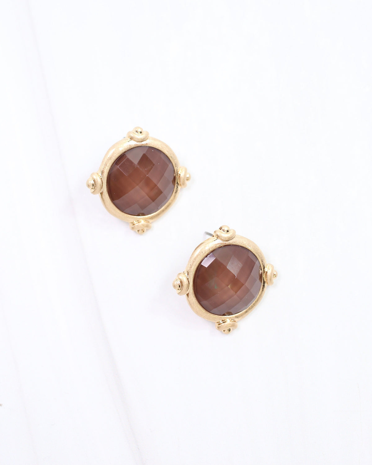 Melani Faceted Stud Earring Brown