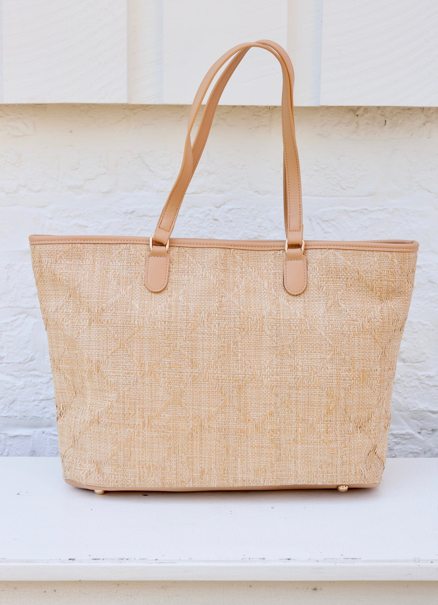 James Tote - CH x Carla Covington