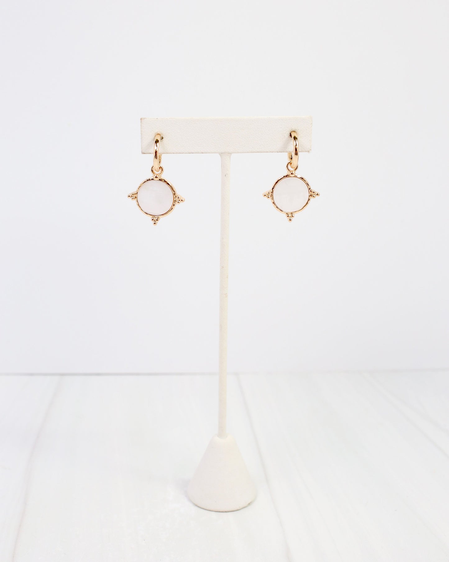 Carlin Dangle Earring Mother Of Pearl