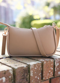 Joan Crossbody TAUPE - Caroline Hill