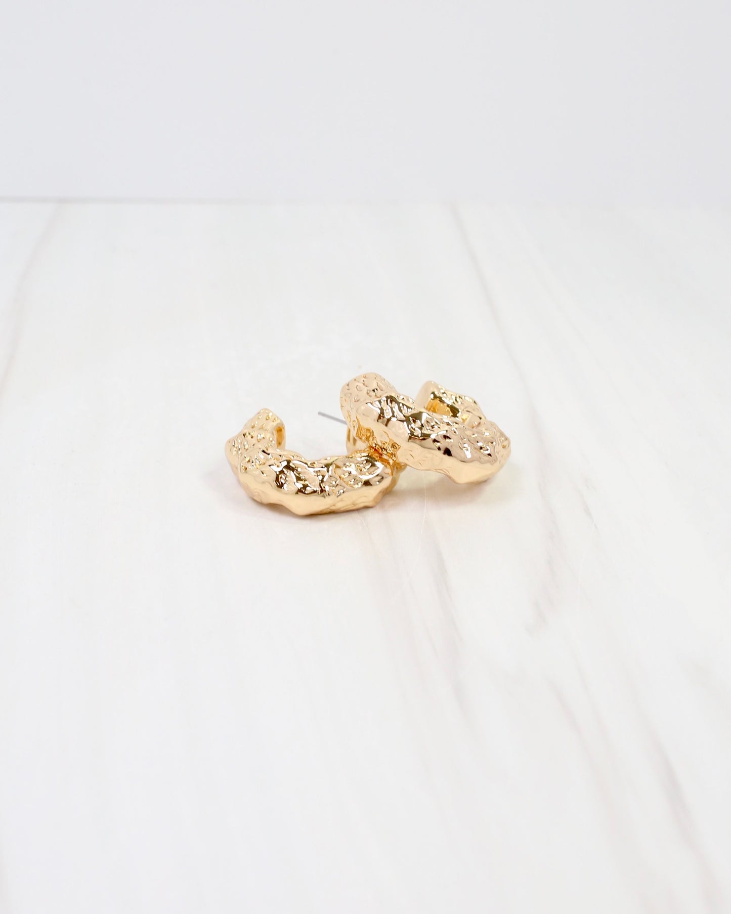Vinita Textured Thick Hoop Earring Gold