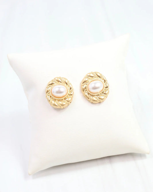 Pressley Pearl Earring Worn Gold