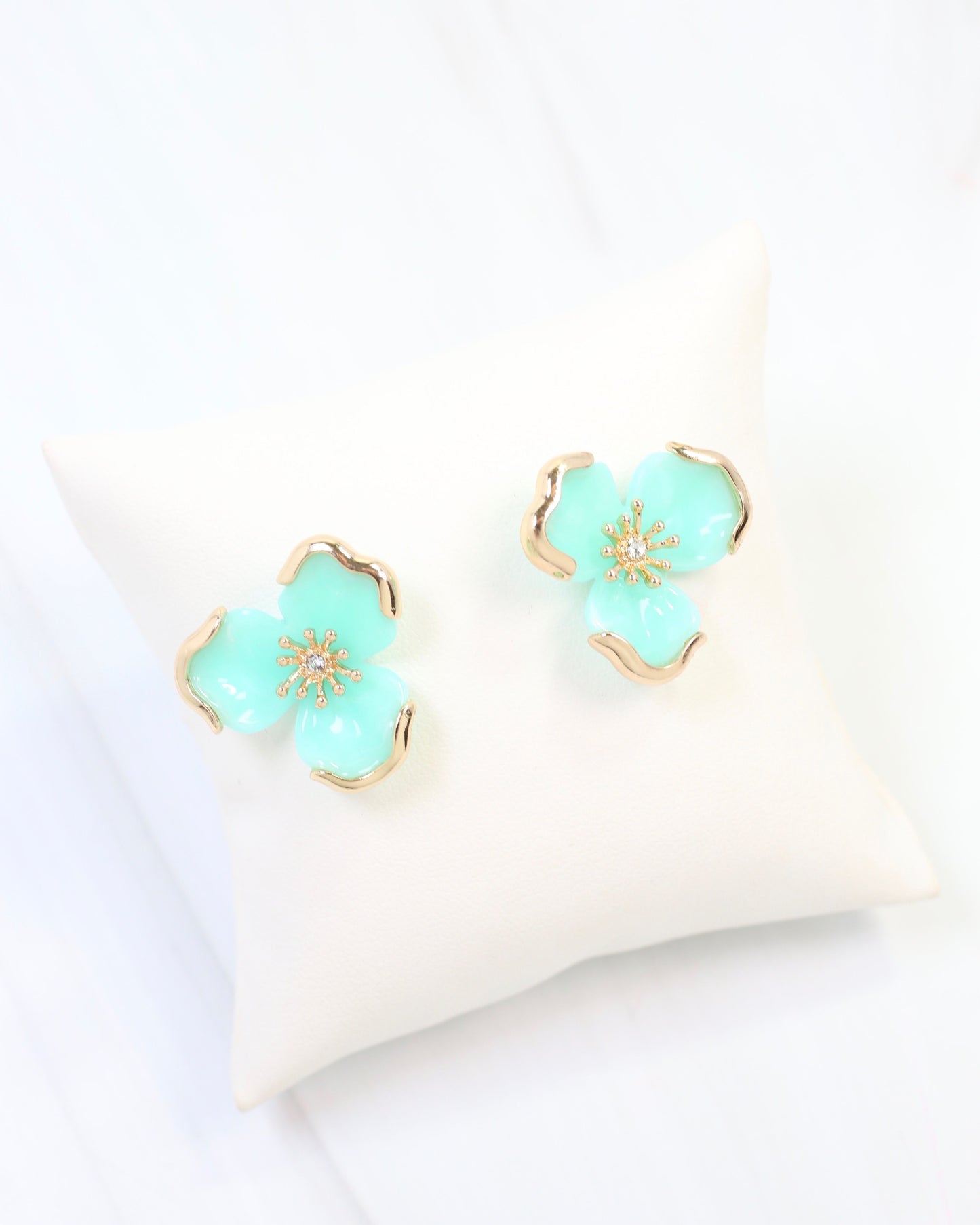 Eveleth Flower Post Earring Aqua
