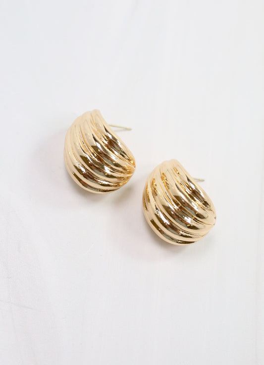 Michel Textured Earring Gold