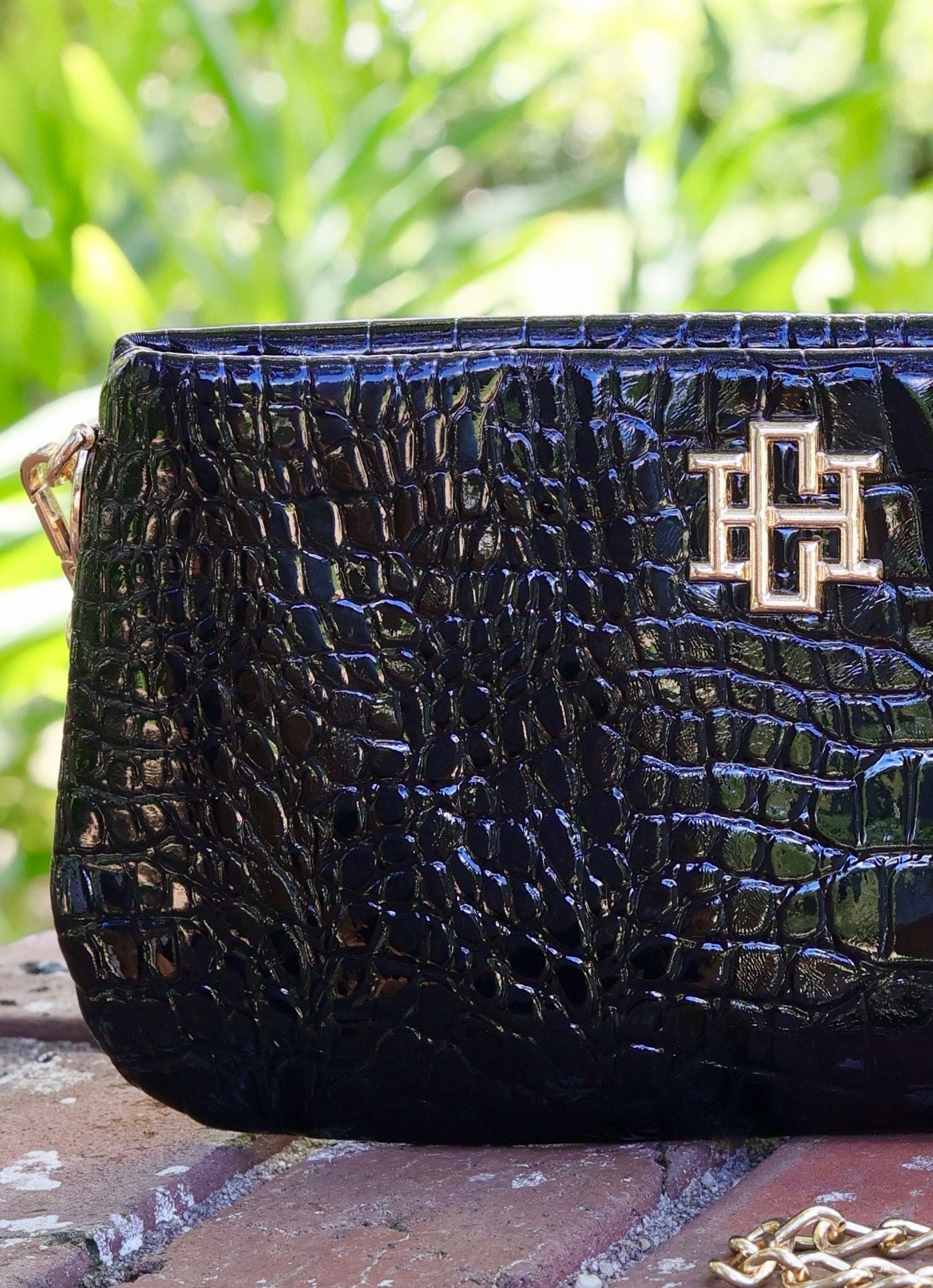 Livi Crossbody Black Patent