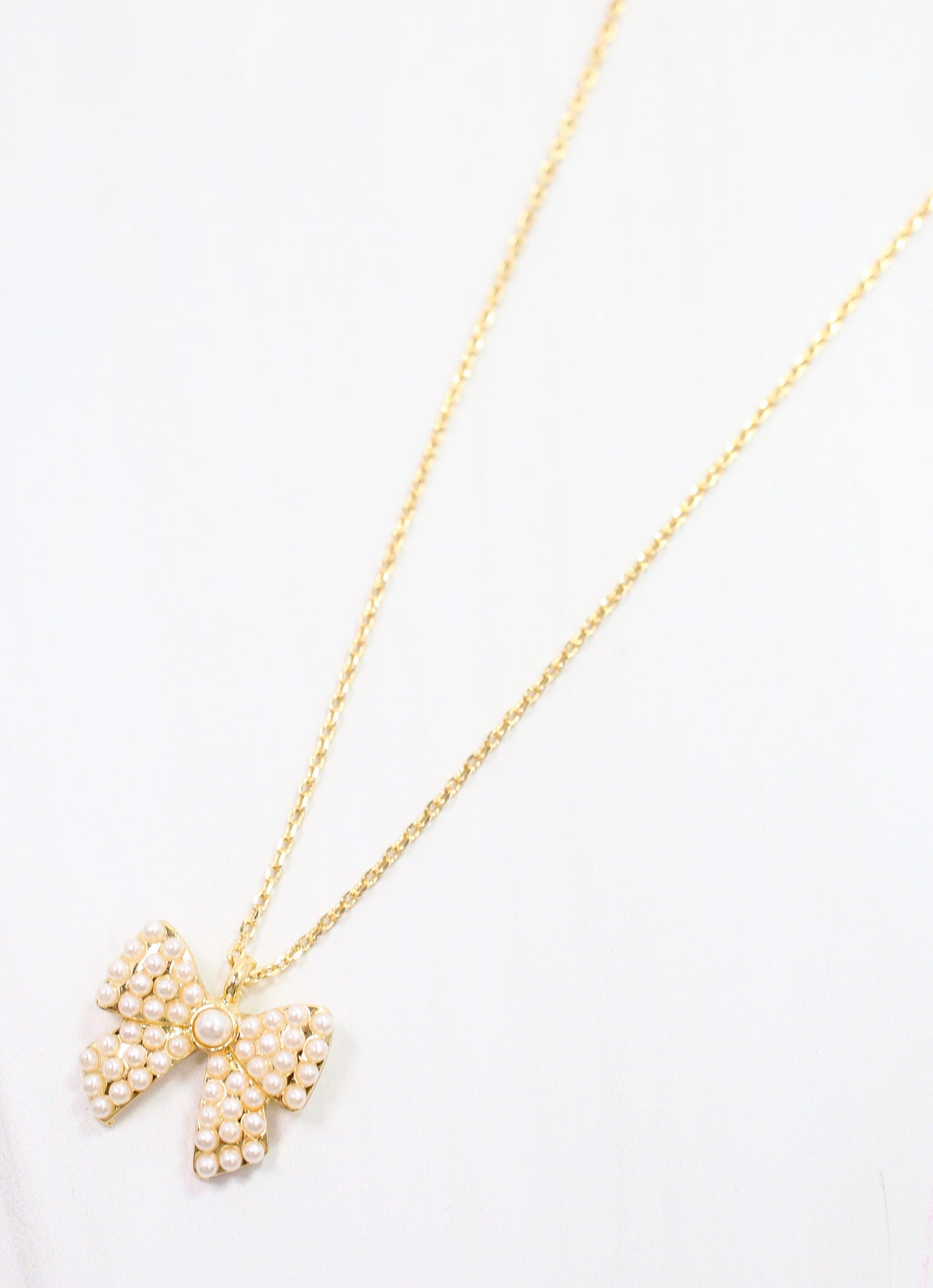 Bennet Pearl Bow Necklace Gold